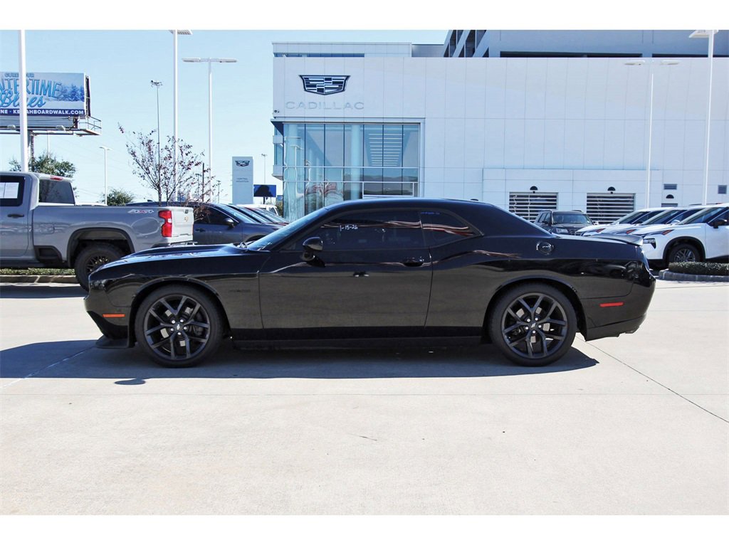 Used 2020 Dodge Challenger R/T w/ Blacktop Package image 3