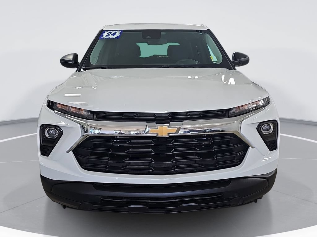 Certified 2024 Chevrolet TrailBlazer LS w/ LS Convenience Package FWD image 10