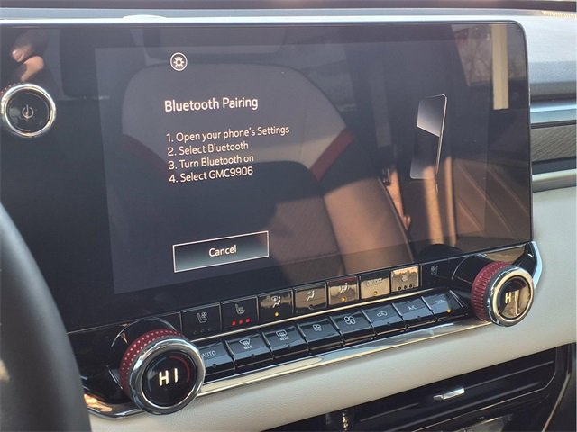 Used 2024 GMC Canyon AT4X image 13