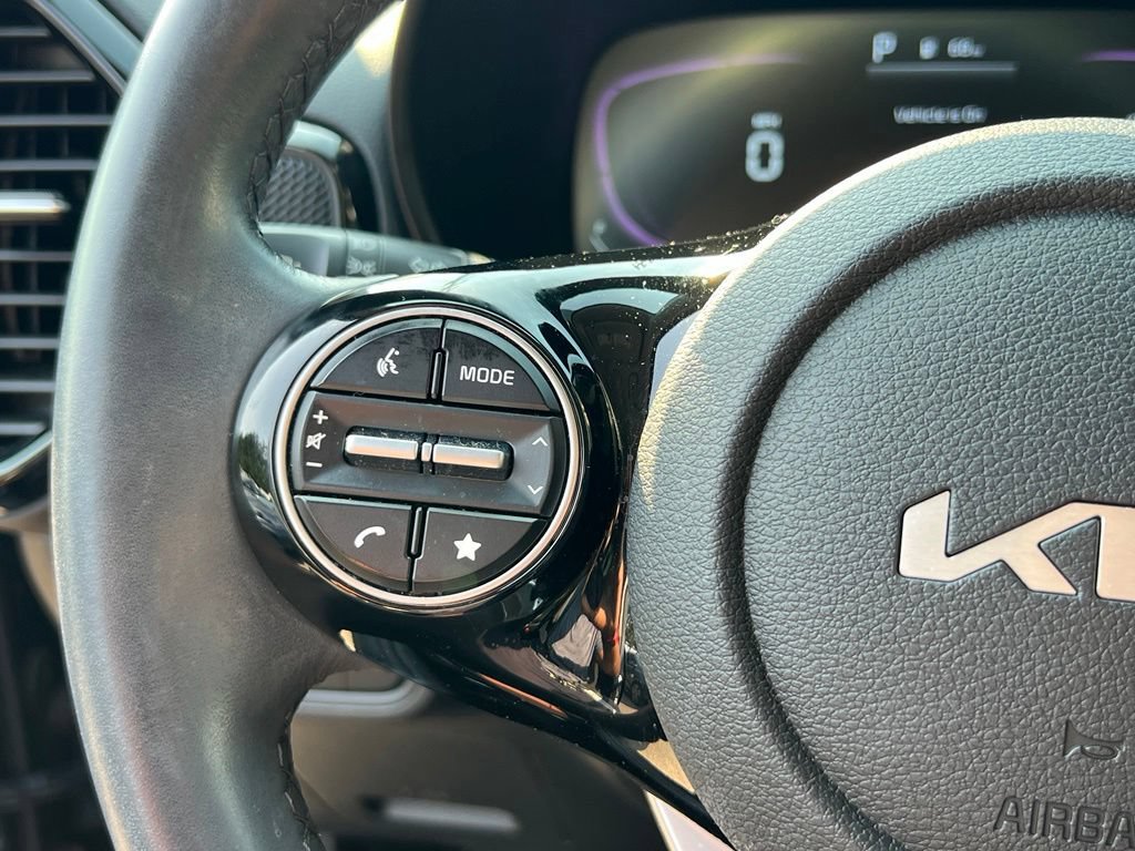 Certified 2023 Kia Soul EX FWD image 23