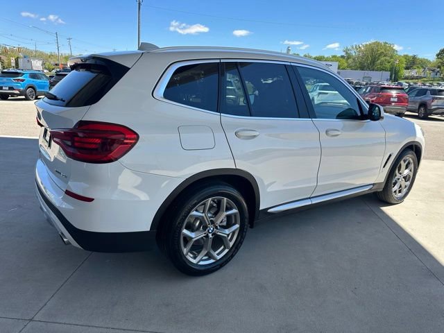 Used 2021 BMW X3 xDrive30i AWD/4WD image 5