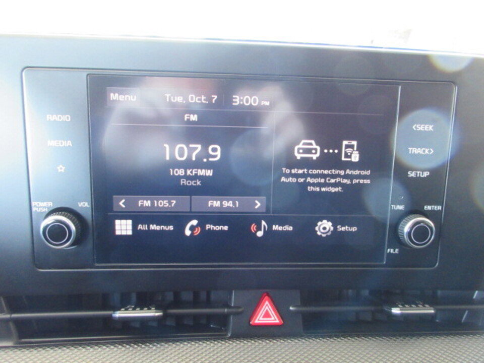 Used 2024 Kia Sportage LX image 12