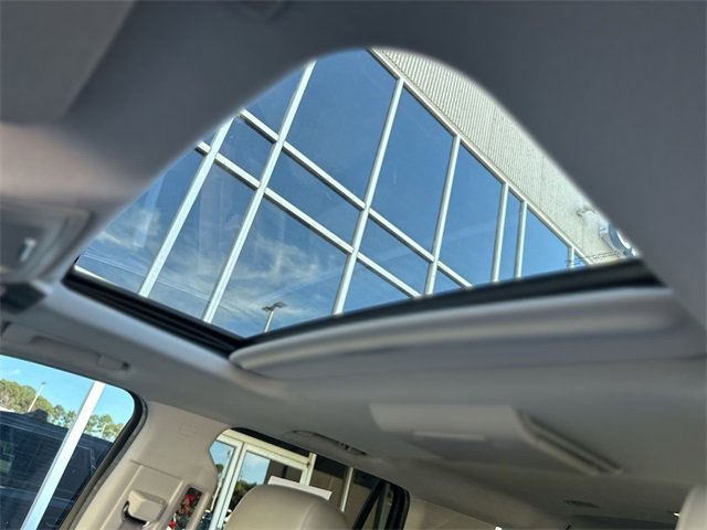 Used 2017 Chevrolet Tahoe LT w/ LT Signature Package image 22