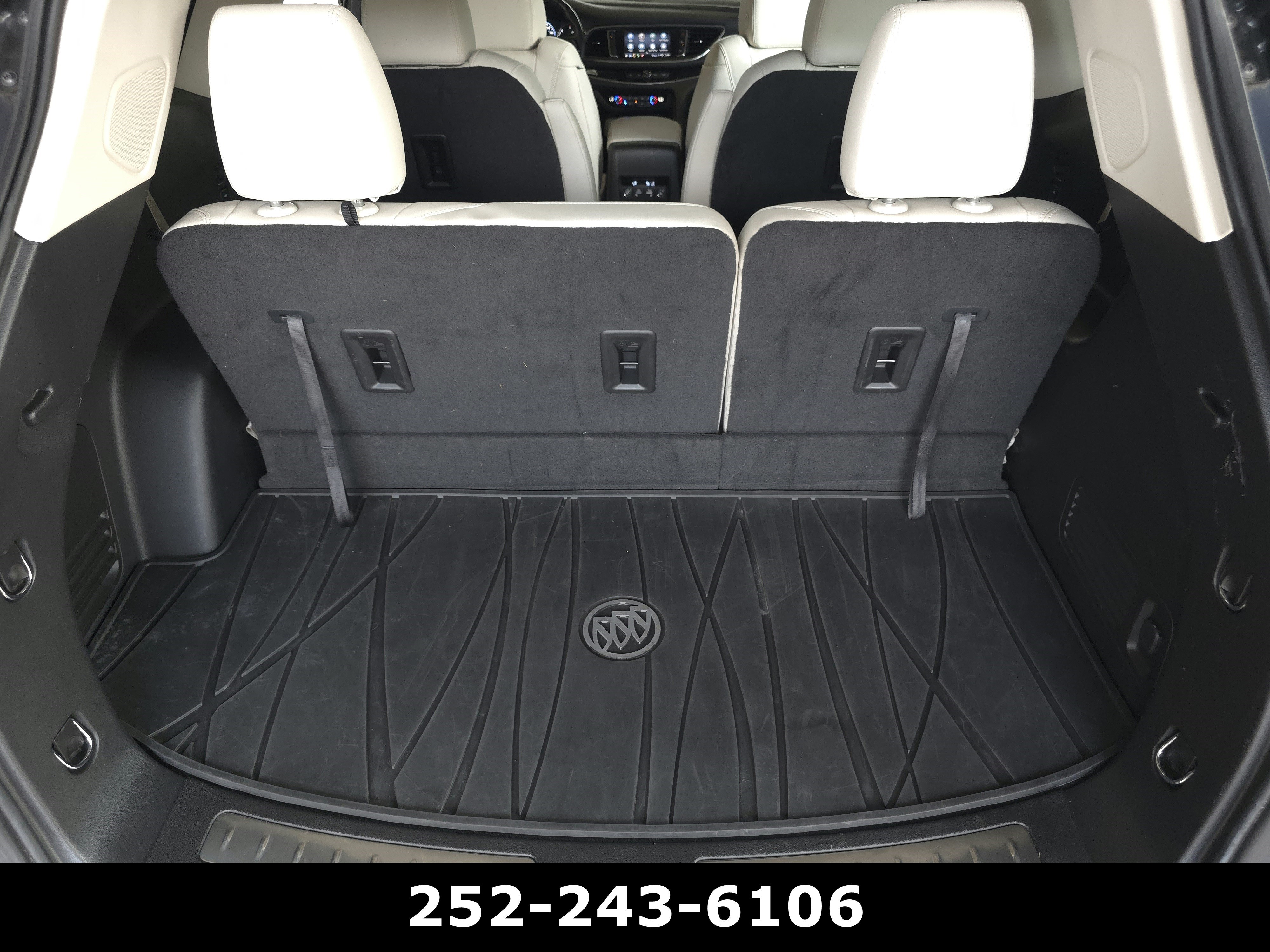 Used 2023 Buick Enclave Premium w/ Experience Buick Package FWD image 37
