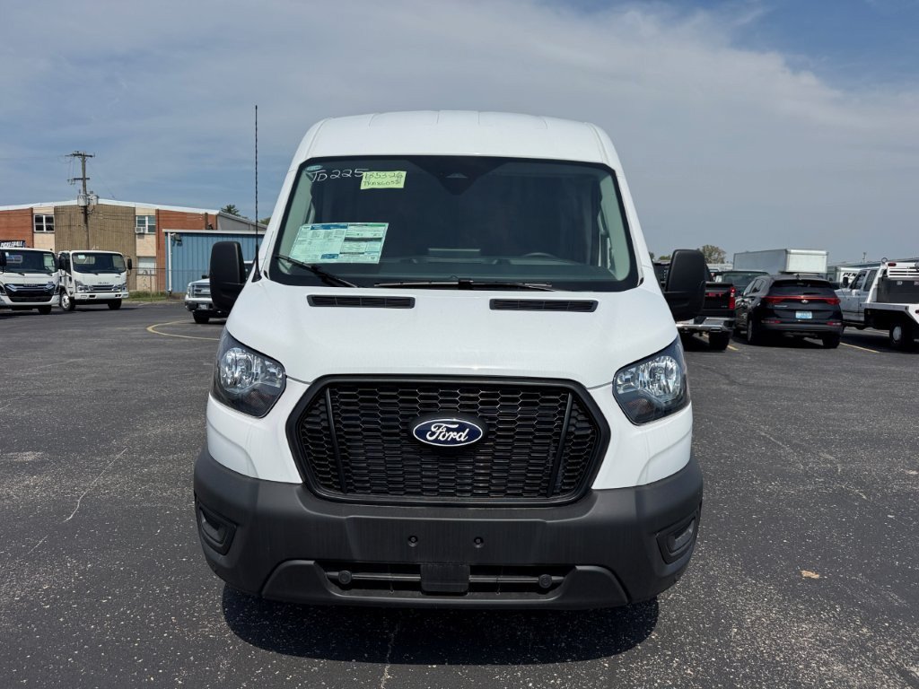 New 2026 Ford Transit 250 148 Medium Roof RWD image 2