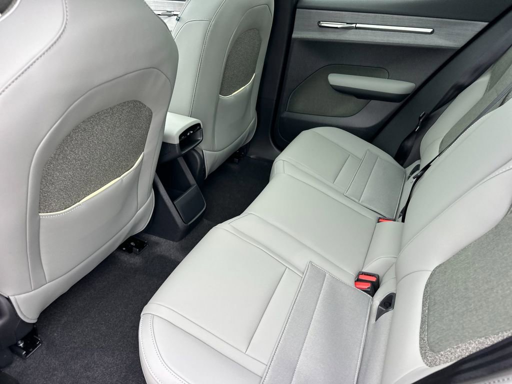New 2026 Volvo EX30 Plus w/ Climate Package AWD/4WD image 11