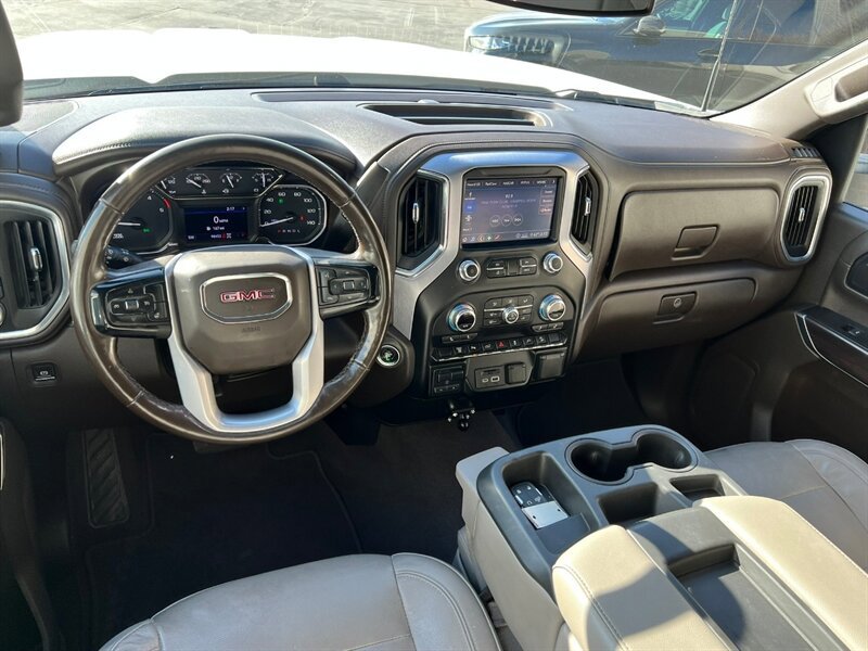 Used 2020 GMC Sierra 2500 SLT w/ Driver Alert Package I AWD/4WD image 28
