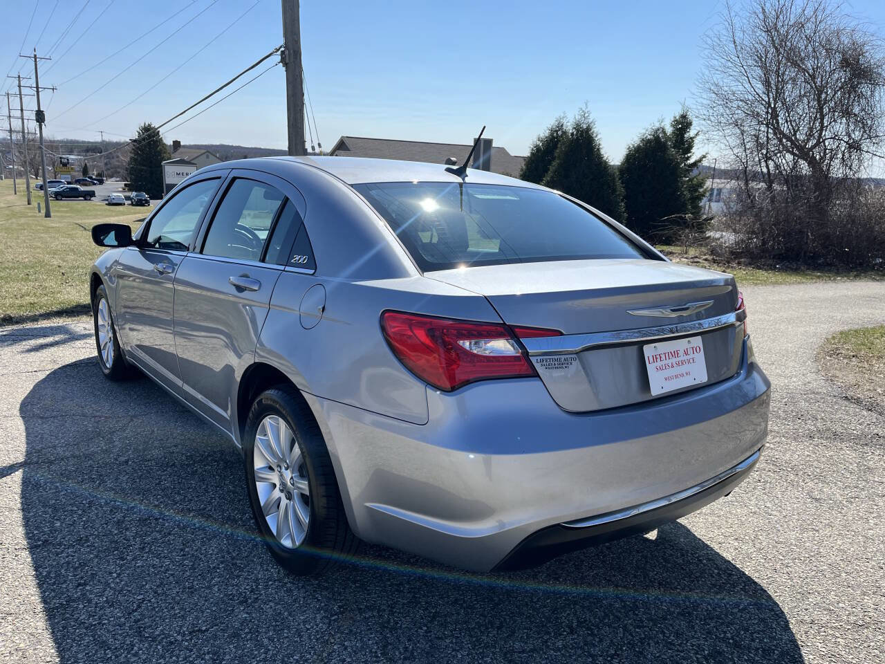 Used 2013 Chrysler 200 Touring w/ Cold Weather Group image 3