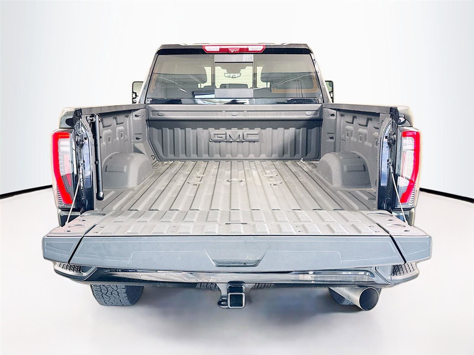 Used 2025 GMC Sierra 2500 AT4 w/ AT4 Premium Plus Package AWD/4WD image 21