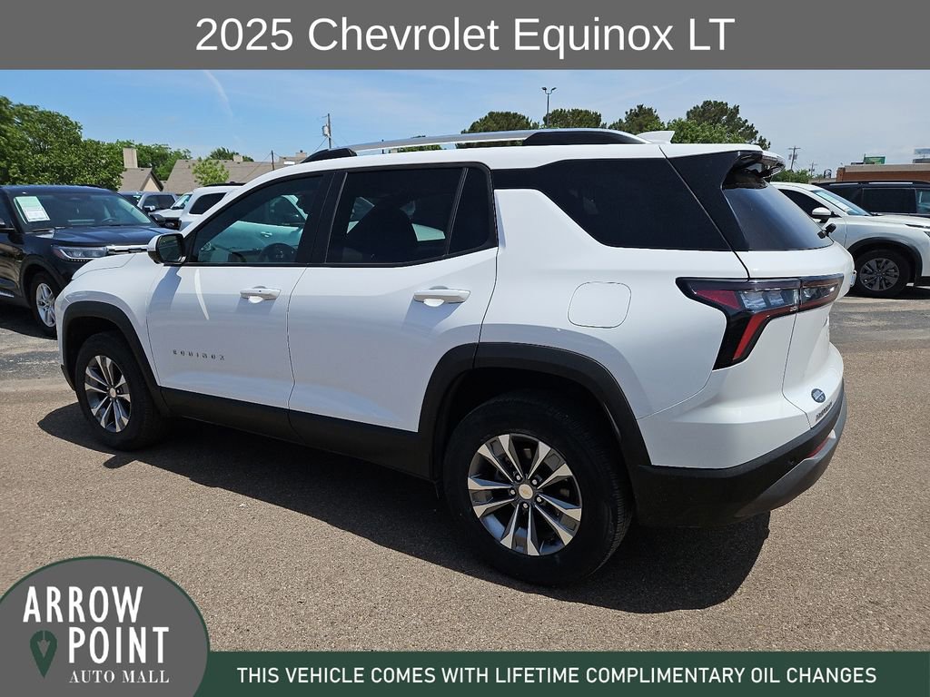 Used 2025 Chevrolet Equinox LT w/ Convenience Package II FWD image 8