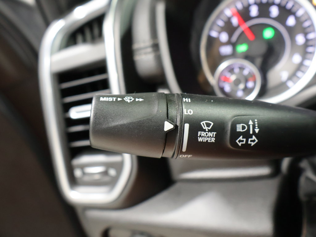 Used 2024 RAM 1500 Laramie AWD/4WD image 33
