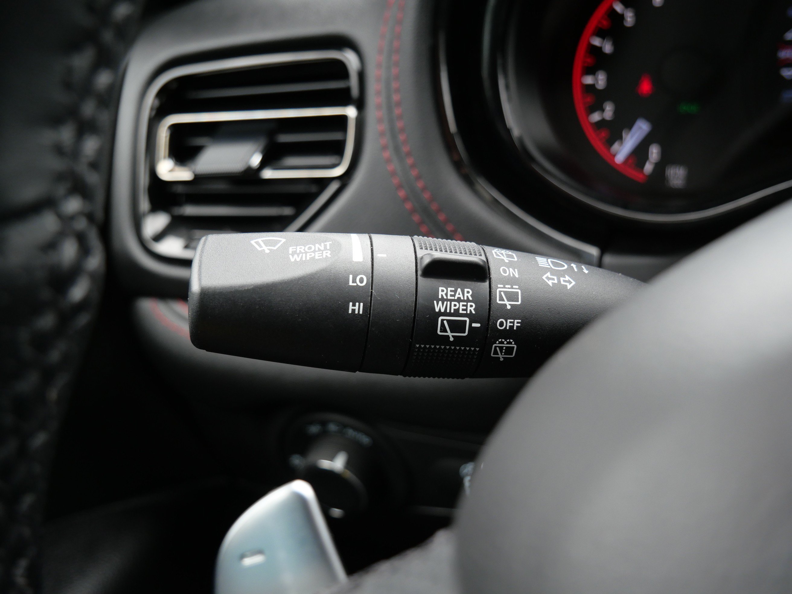 Used 2024 Dodge Durango R/T AWD/4WD image 29