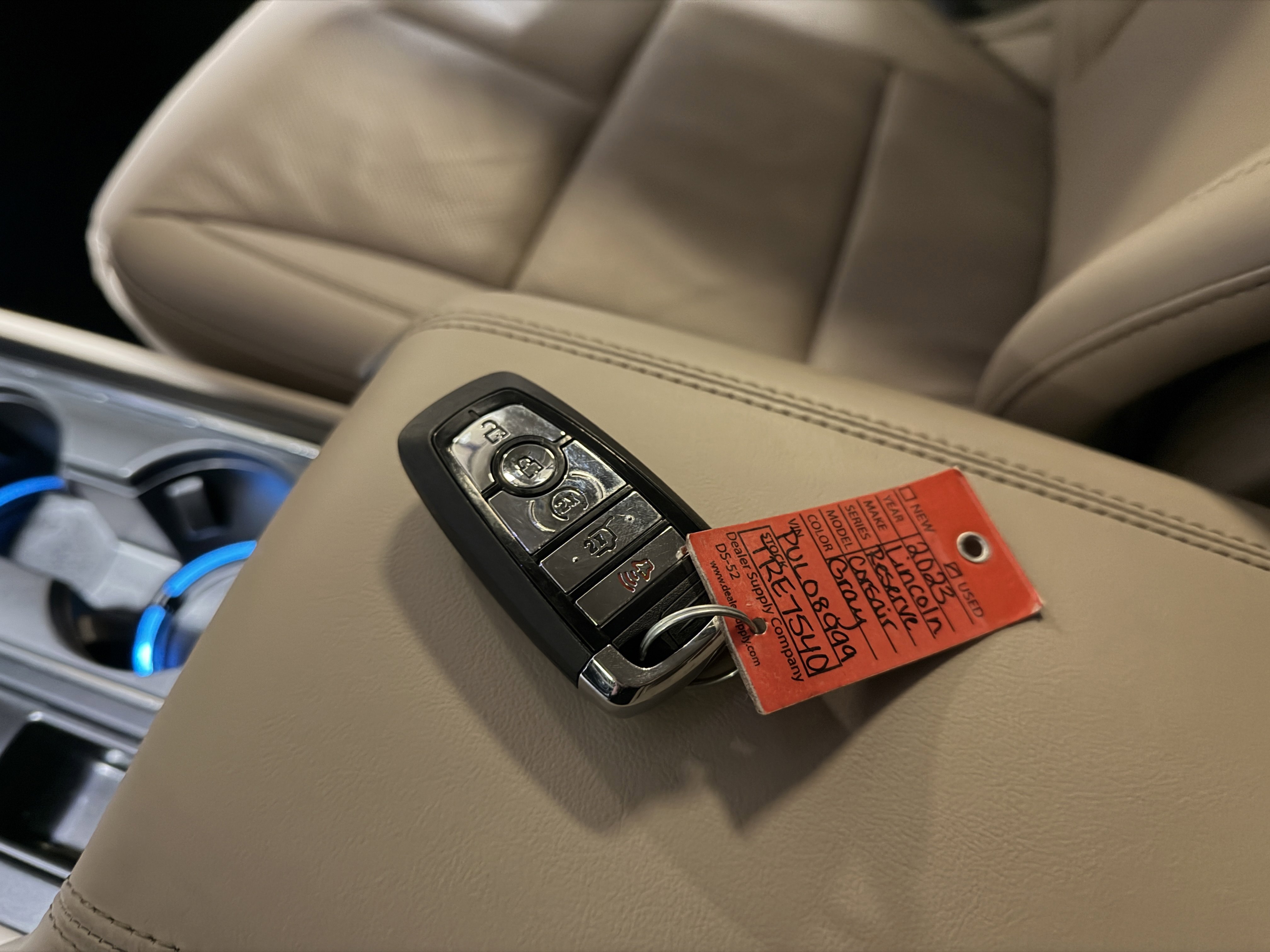 Used 2023 Lincoln Corsair Reserve w/ Equipment Group 201A image 12