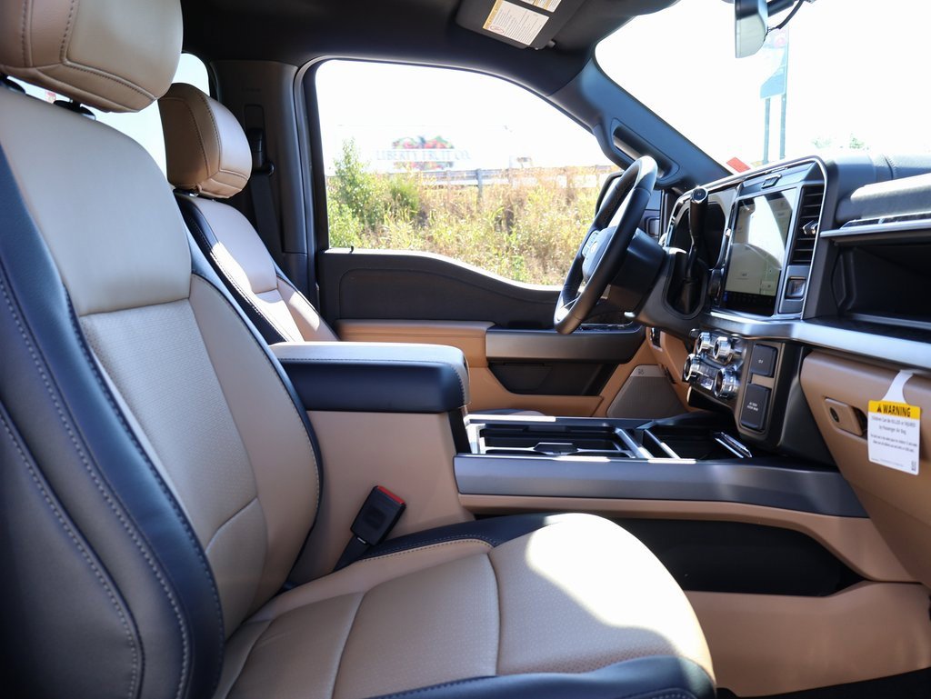 New 2026 Ford F250 Lariat image 9