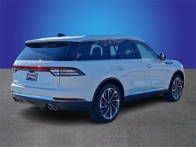 New 2026 Lincoln Aviator Reserve w/ Luxury Package image 3