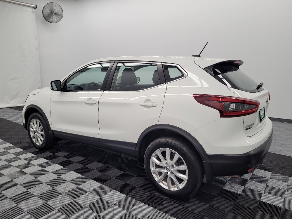Used 2021 Nissan Rogue Sport S FWD image 3