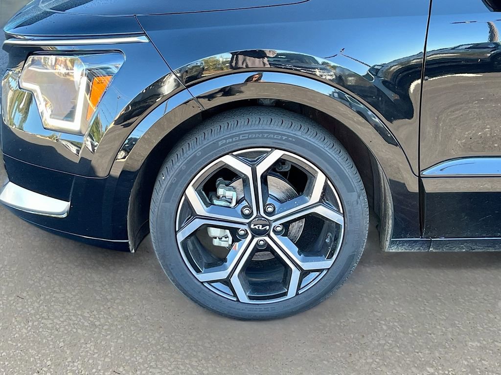 Certified 2023 Kia Niro EX Touring image 30
