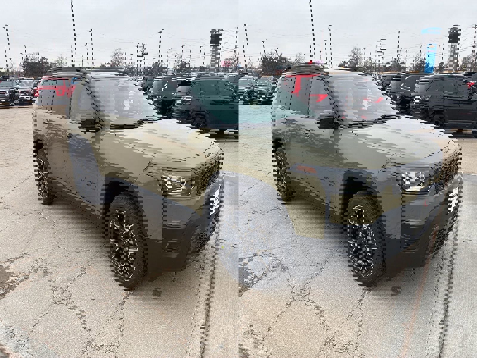 New 2026 Jeep Cherokee Overland w/ Advanced Pro Tech Group AWD/4WD image 9