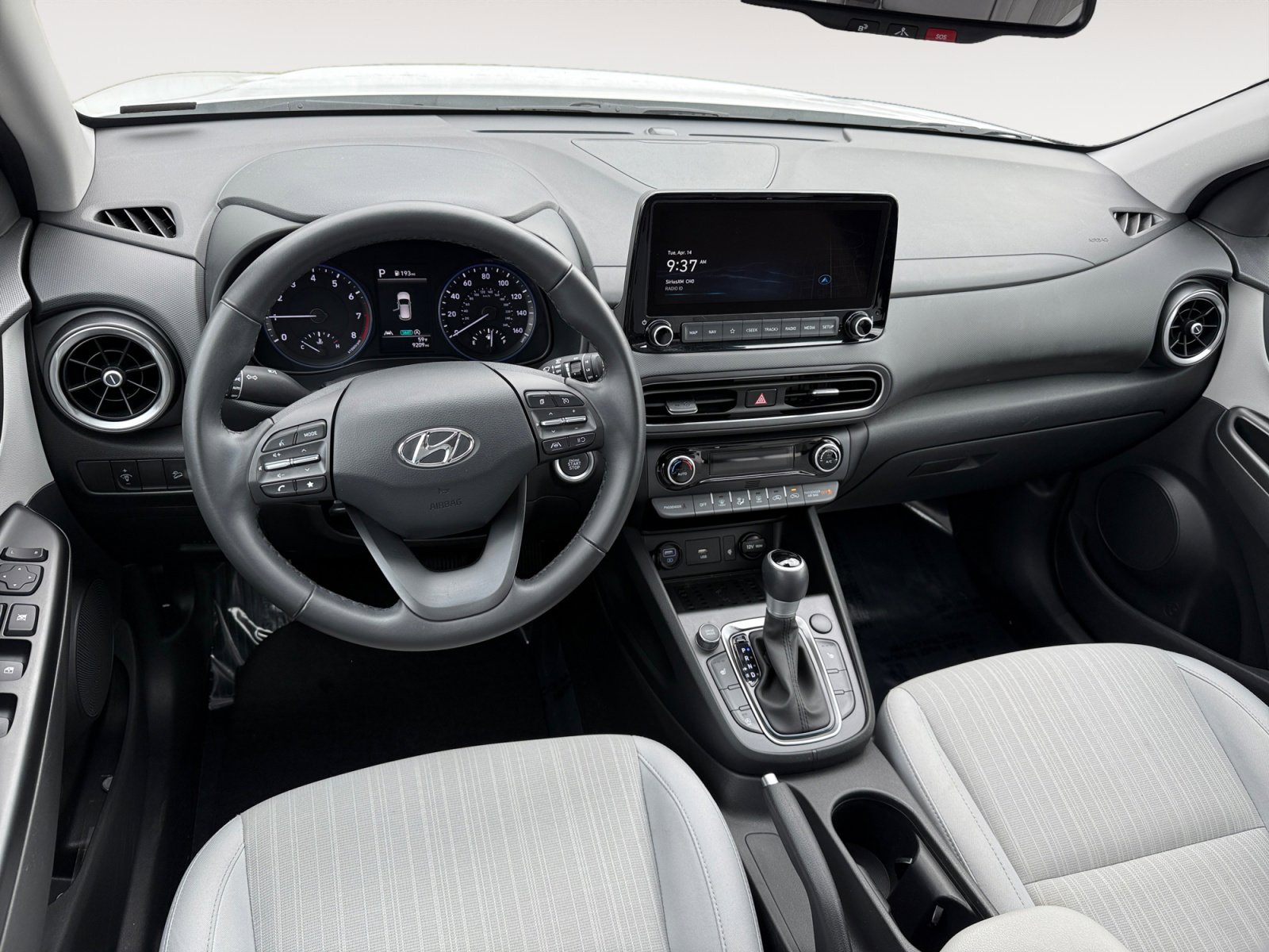 Certified 2023 Hyundai Kona SEL w/ Convenience Package image 15