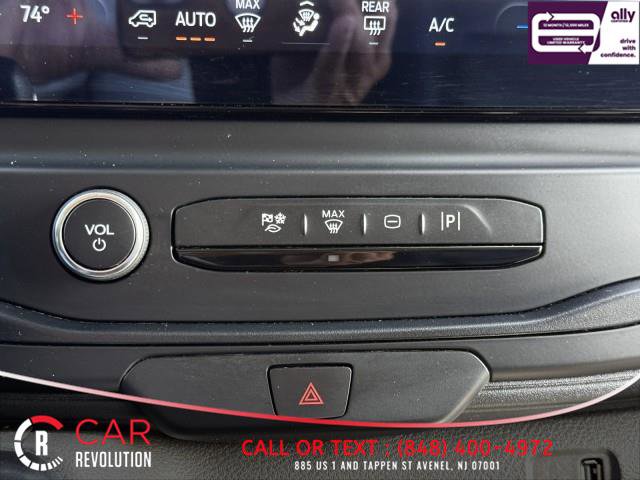 Used 2024 Ford Transit 350 XL image 32