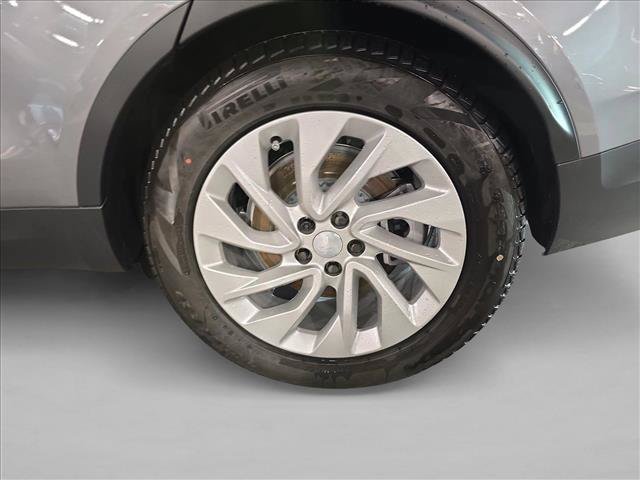 New 2026 Land Rover Discovery S AWD/4WD image 13
