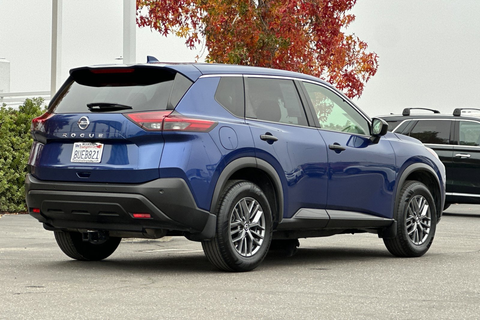 Certified 2021 Nissan Rogue S image 4