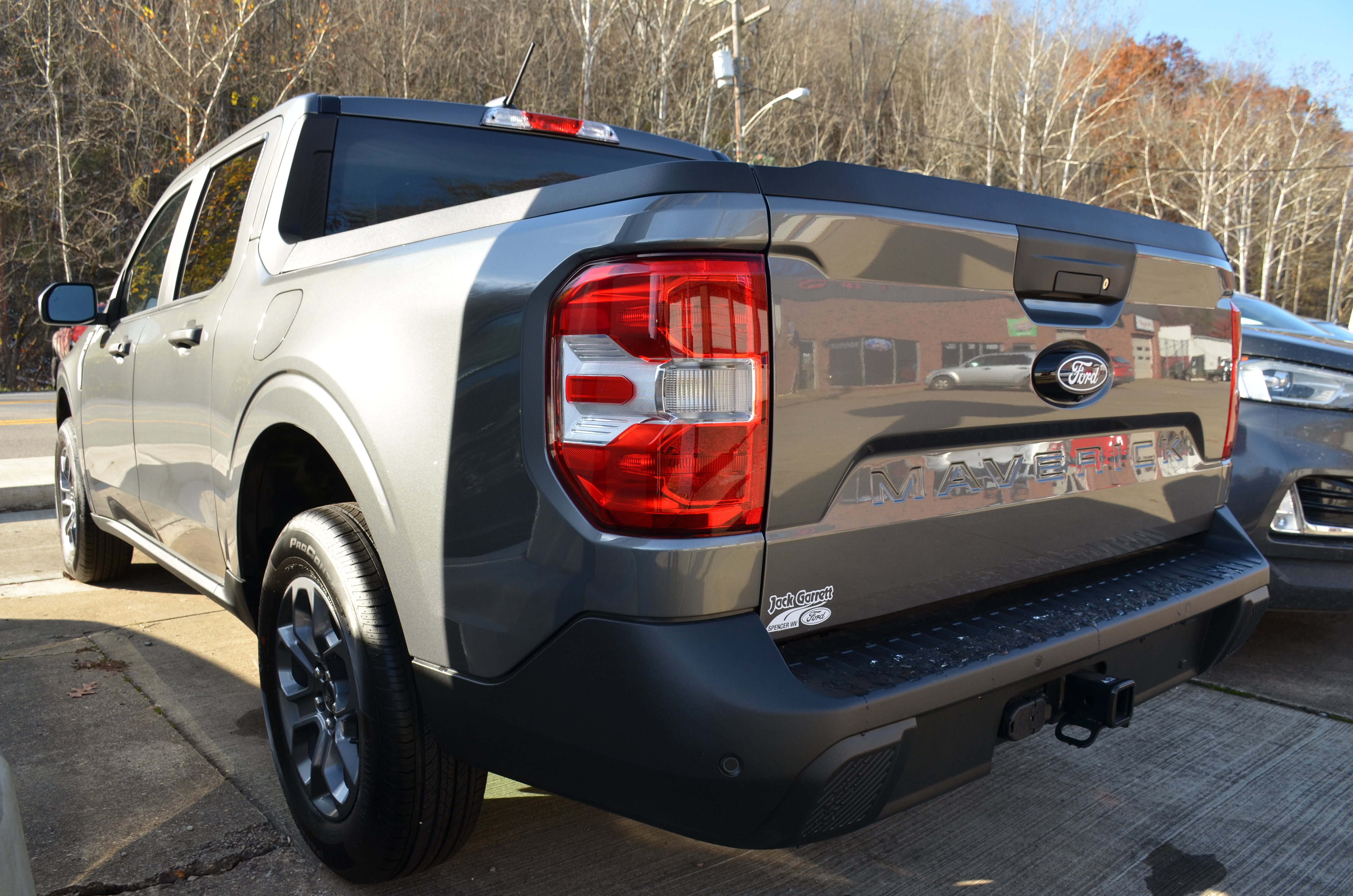 New 2025 Ford Maverick XLT w/ Equipment Group 301A image 6