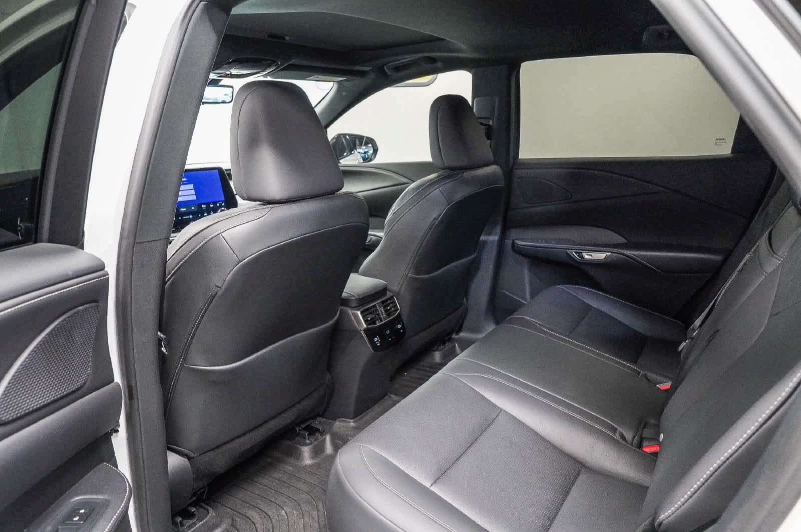 Used 2024 Lexus RX 350 Premium Plus w/ Convenience Package FWD image 19