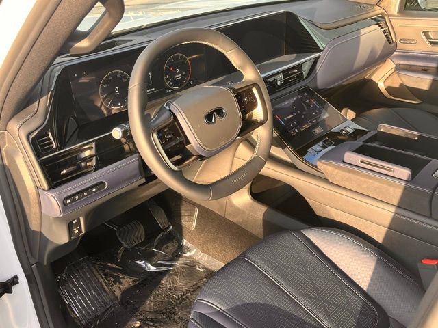 Certified 2026 INFINITI QX80 4WD w/ Sport Exterior Package image 13