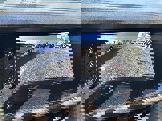 Used 2023 Buick Envision Essence image 20