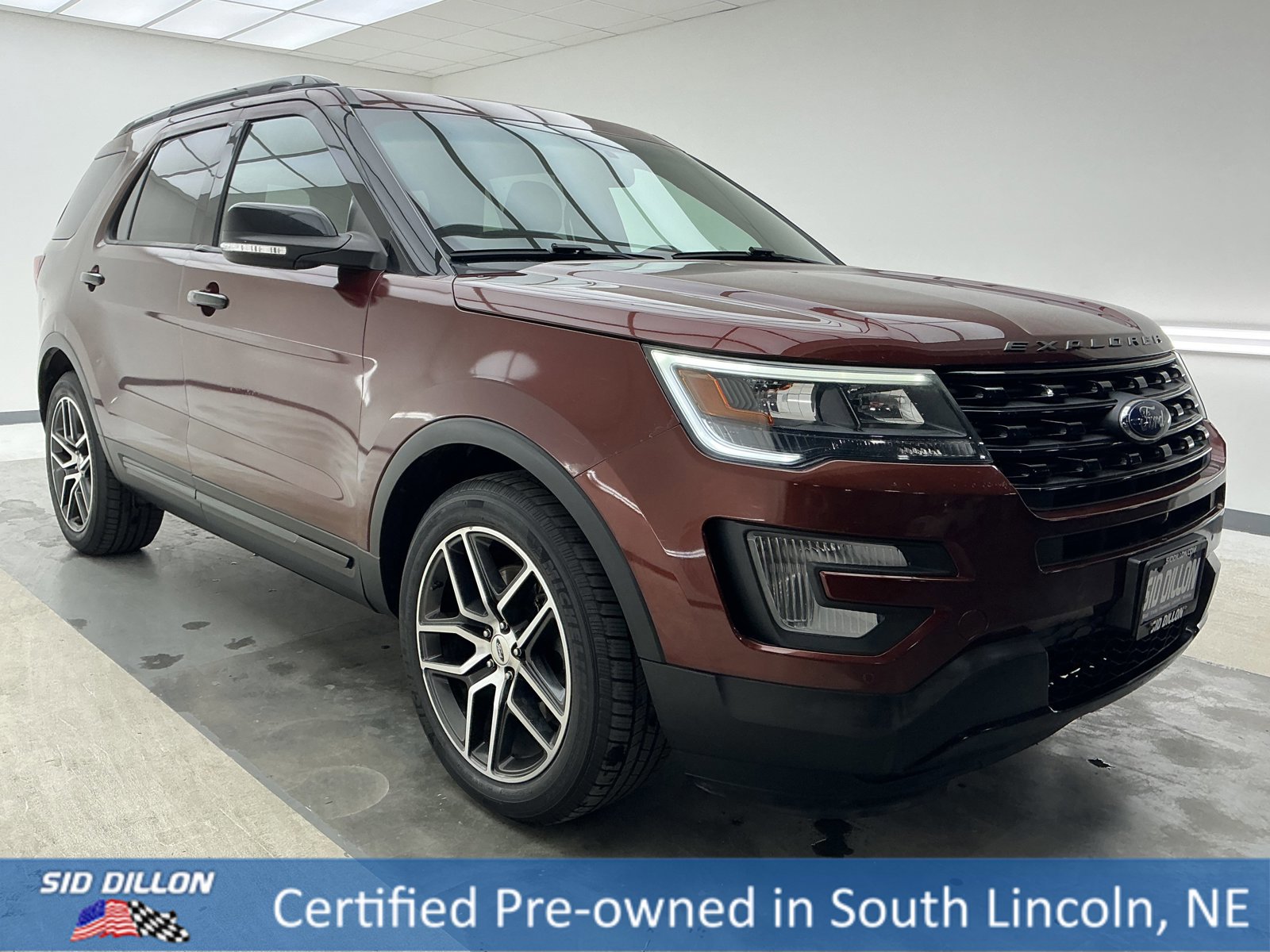 Used 2016 Ford Explorer Sport w/ Equipment Group 401A image 3