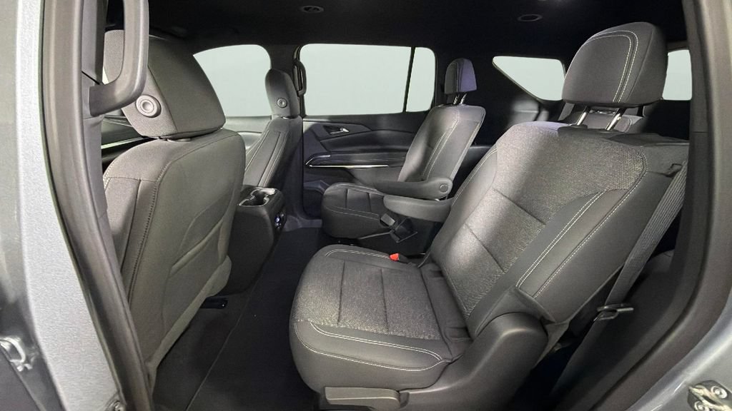 Certified 2026 Chevrolet Traverse LT FWD image 27