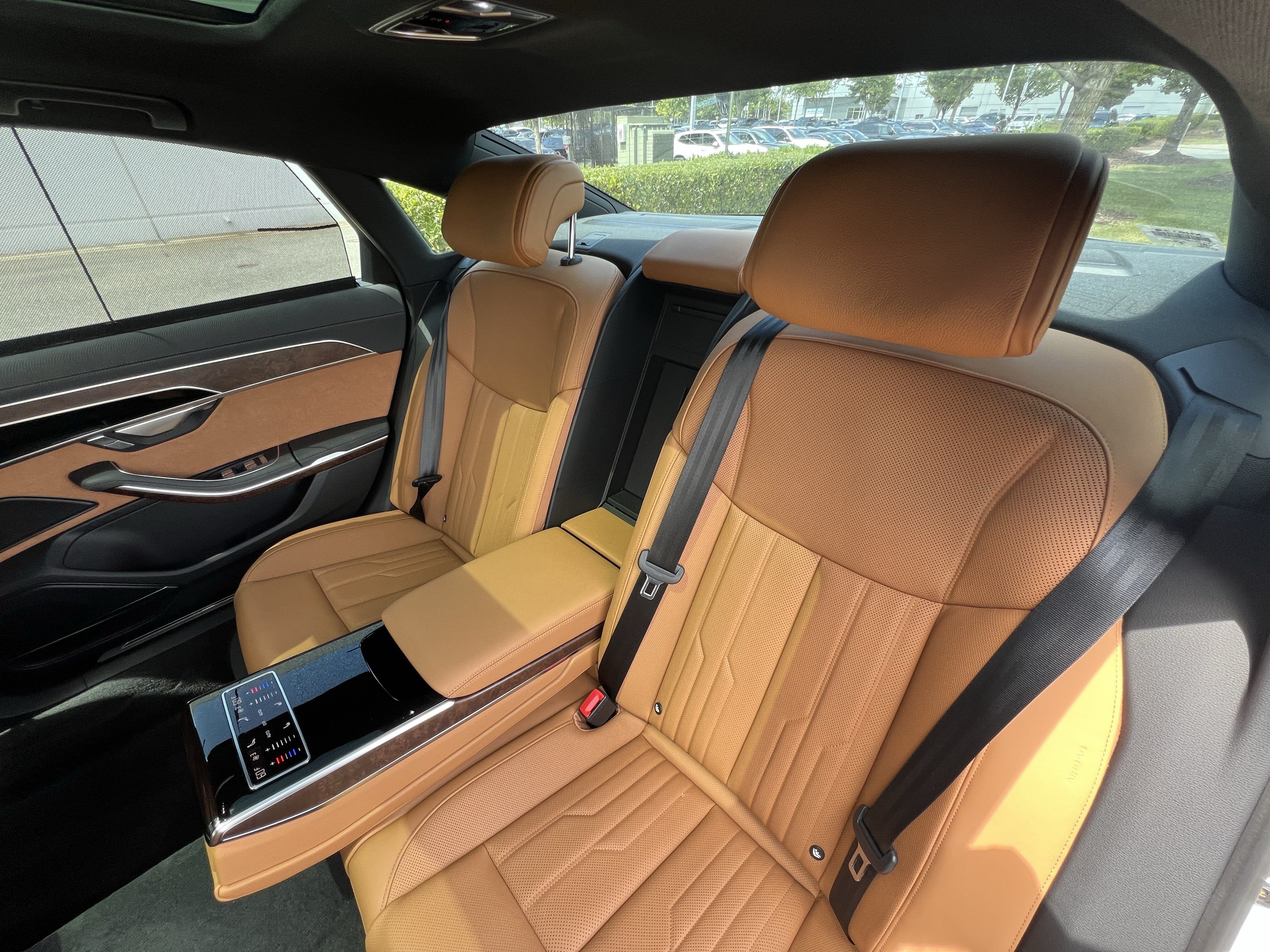 Used 2025 Audi A8 L 3.0T w/ Executive Package AWD/4WD image 33