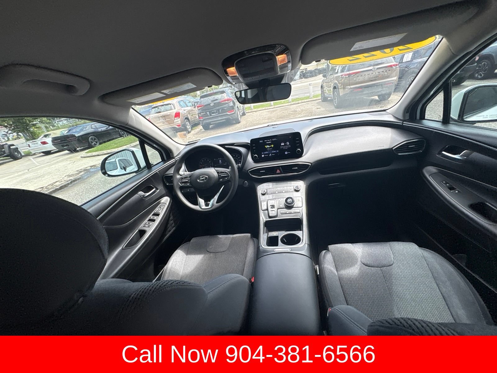 Used 2022 Hyundai Santa Fe SEL FWD image 17