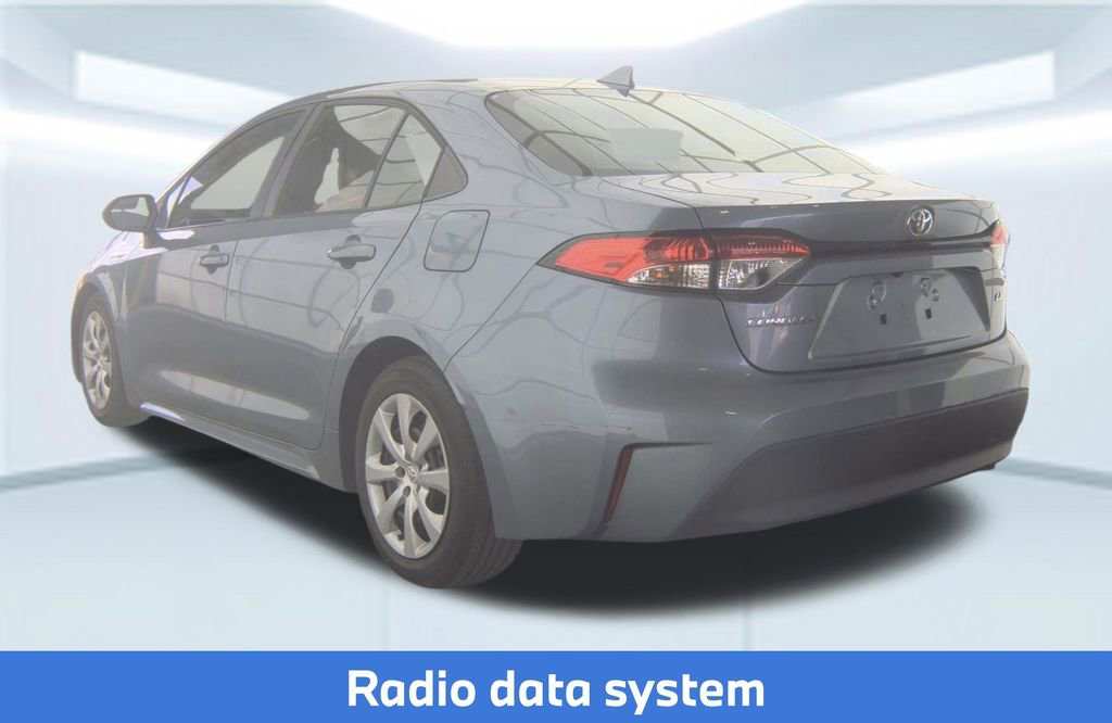 Used 2023 Toyota Corolla LE FWD image 4