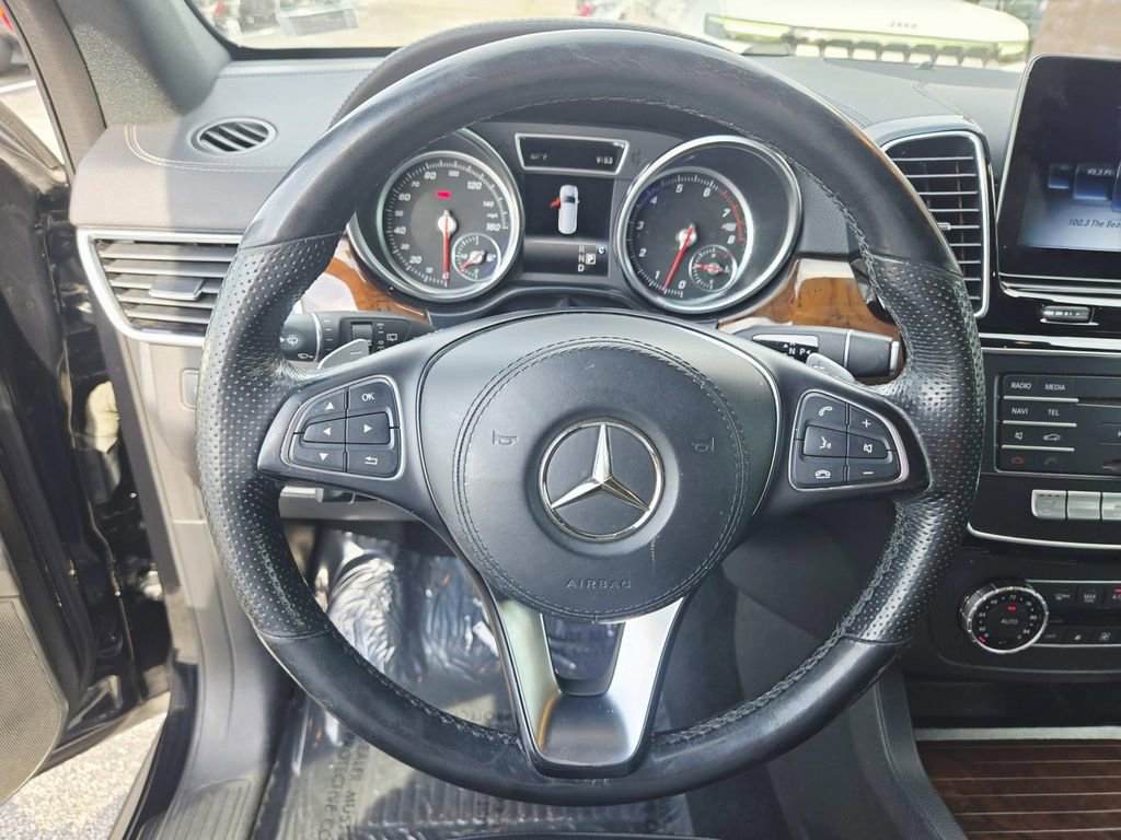 Used 2019 Mercedes-Benz GLS 450 4MATIC image 21