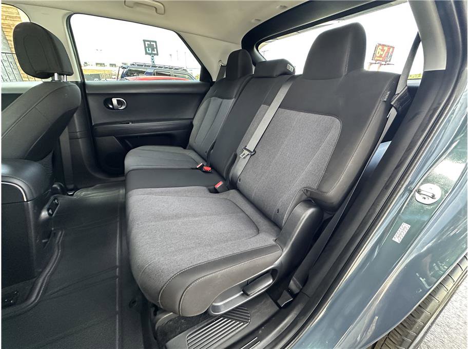 Used 2024 Hyundai Ioniq 5 SEL AWD/4WD image 16