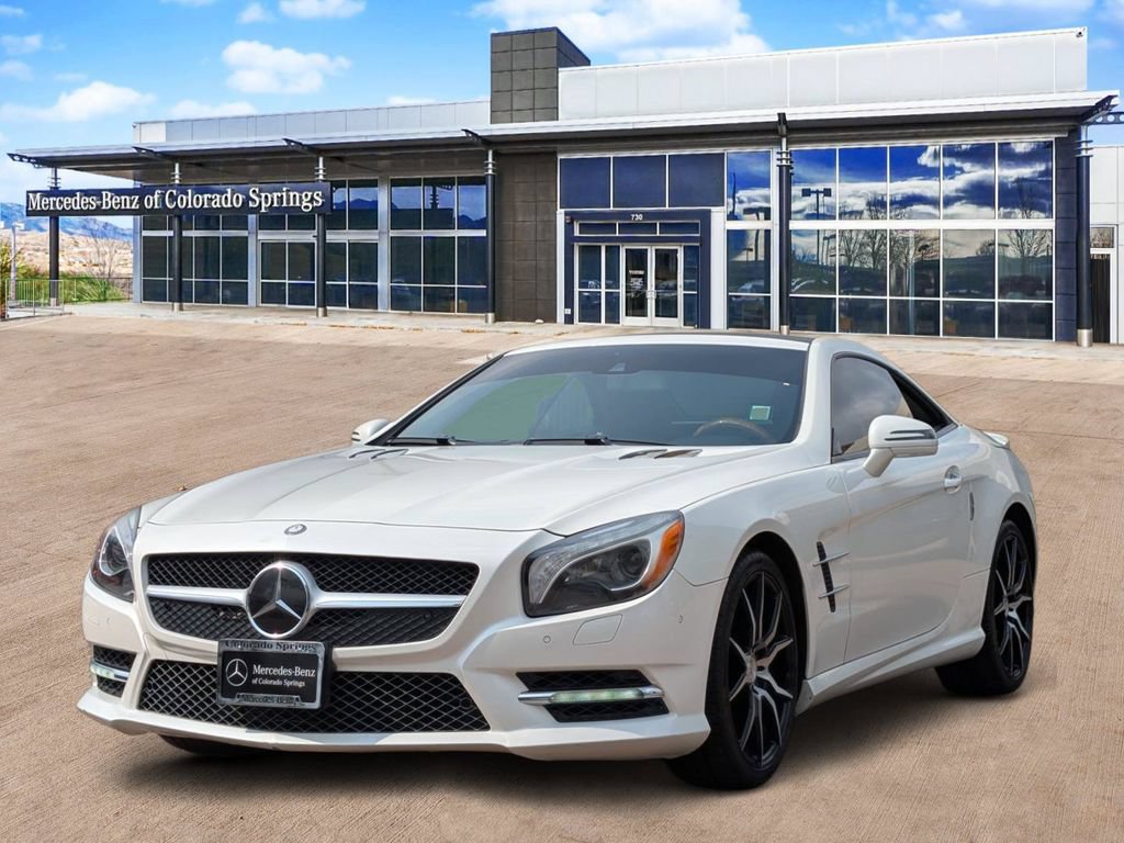 Used 2013 Mercedes-Benz SL 550 image 3