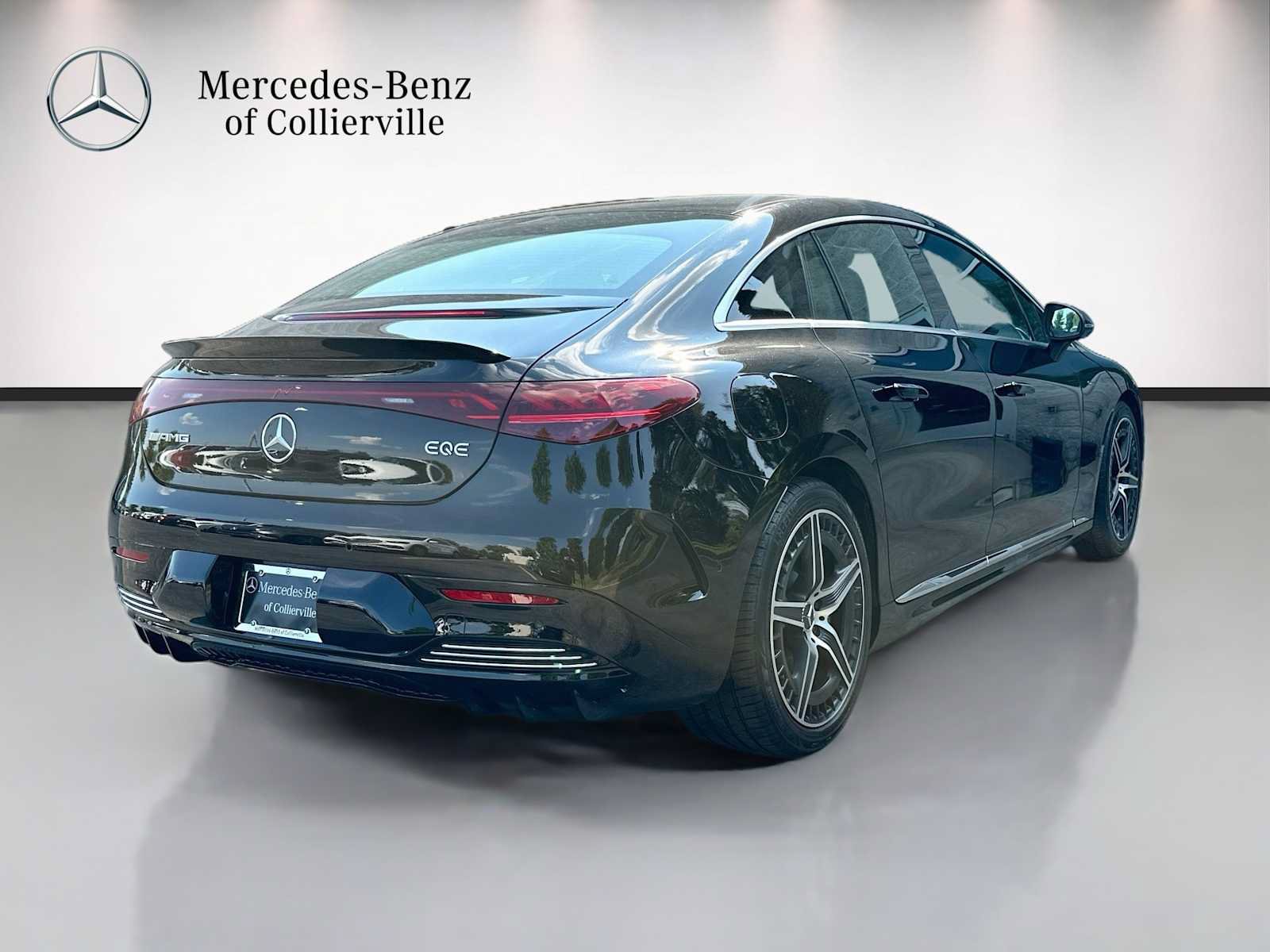 Used 2023 Mercedes-Benz EQE AMG 4MATIC Sedan image 5