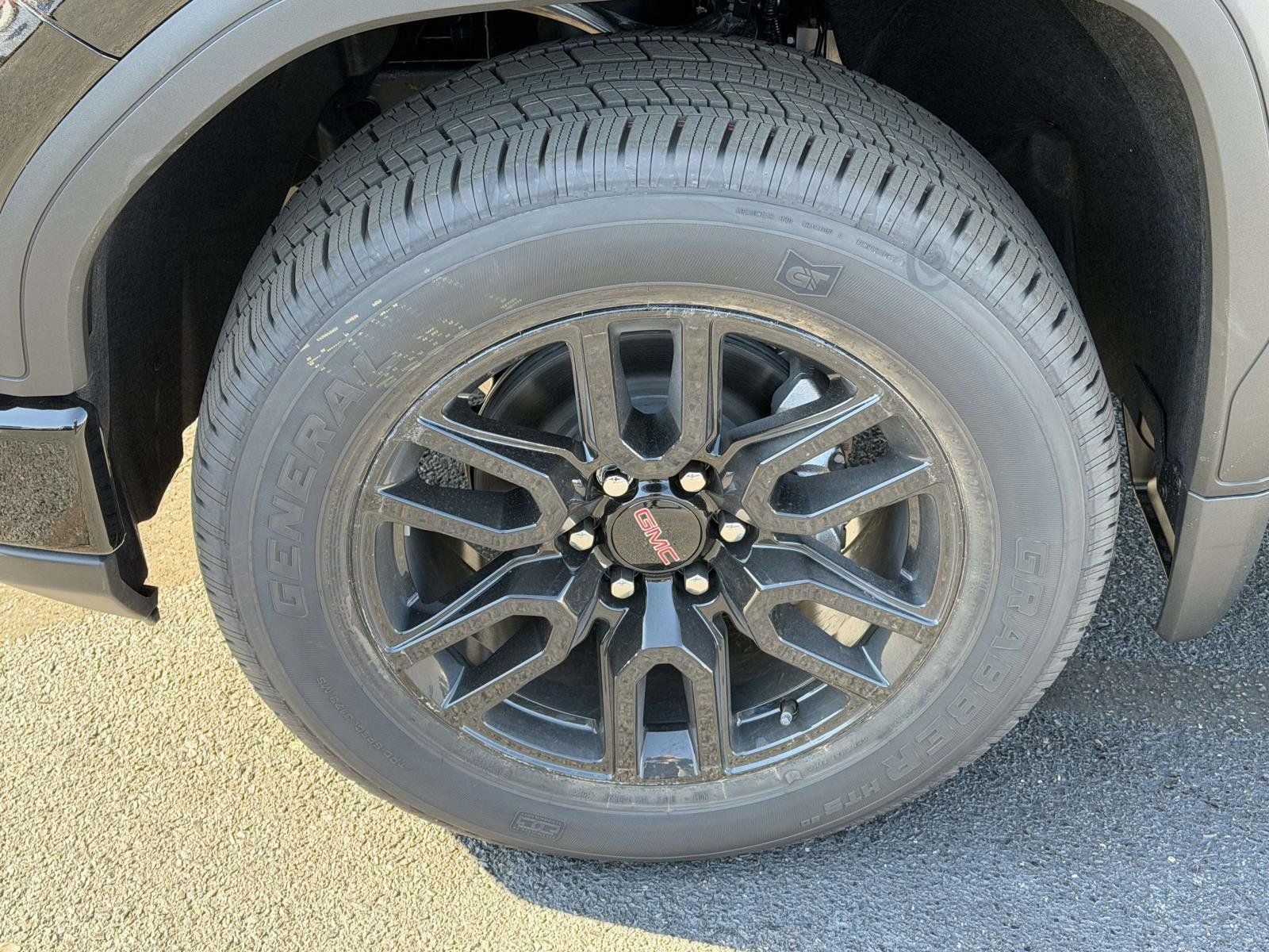 New 2026 GMC Sierra 1500 Elevation w/ Preferred Package AWD/4WD image 5