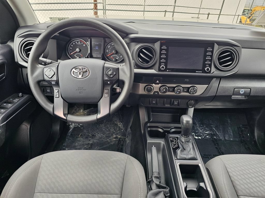Used 2020 Toyota Tacoma SR AWD/4WD image 17
