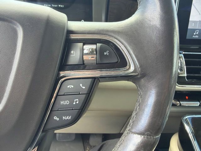 Used 2019 Lincoln Navigator L Reserve AWD/4WD image 16