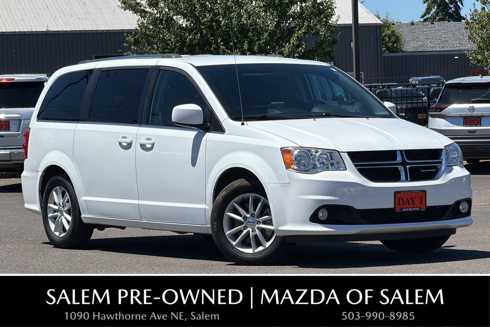 Used 2019 Dodge Grand Caravan SXT FWD image 1