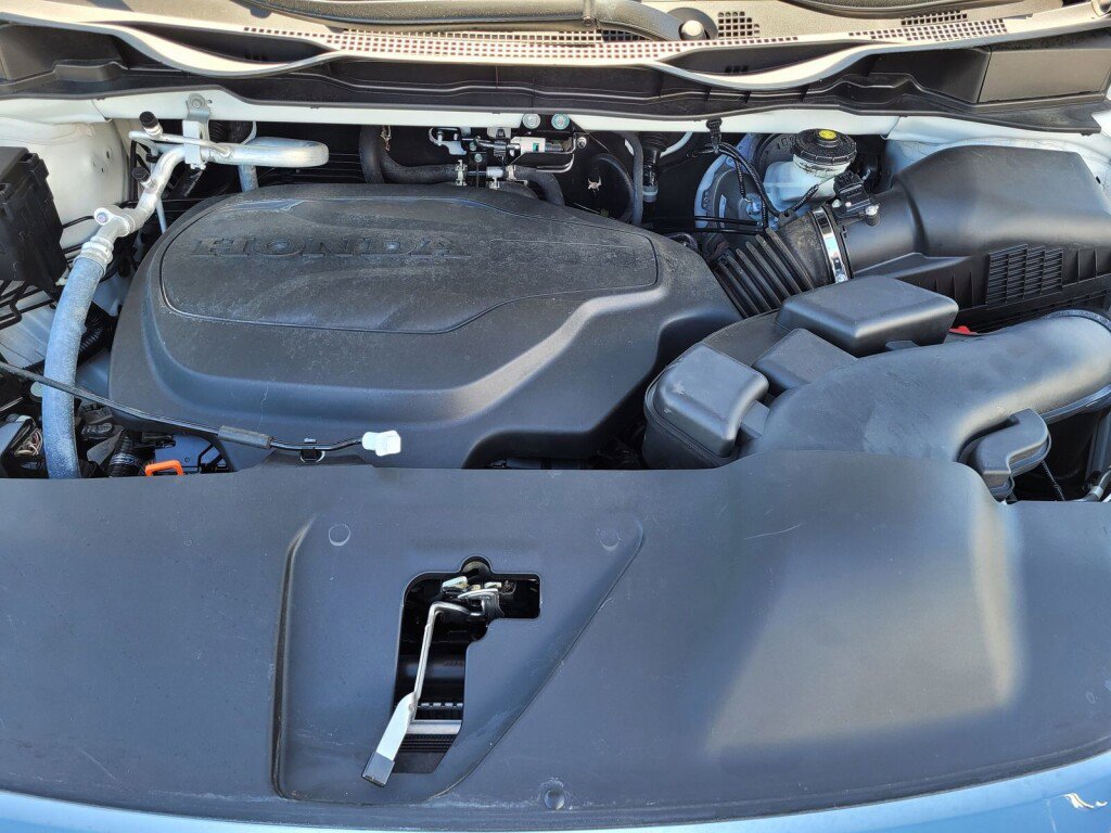 Certified 2024 Honda Odyssey EX image 9
