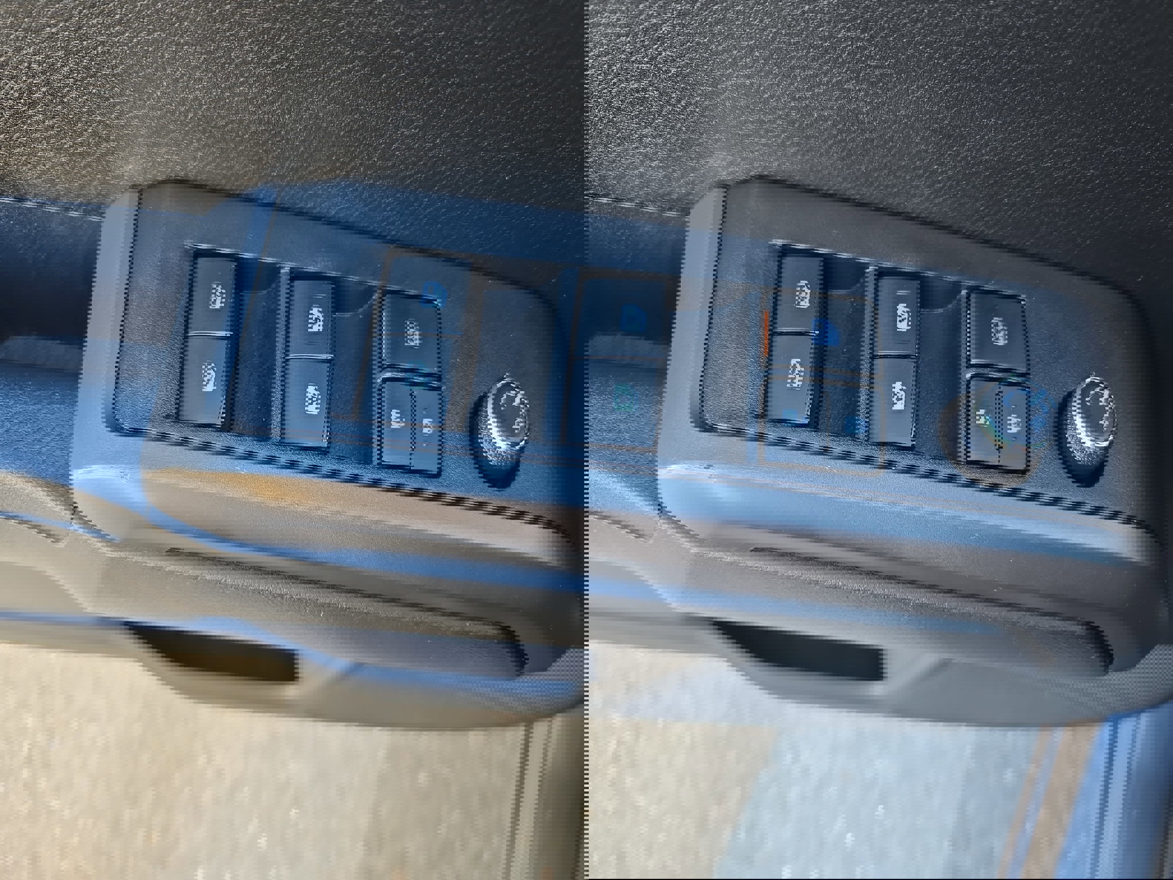 Used 2017 Toyota Tacoma TRD Sport image 29