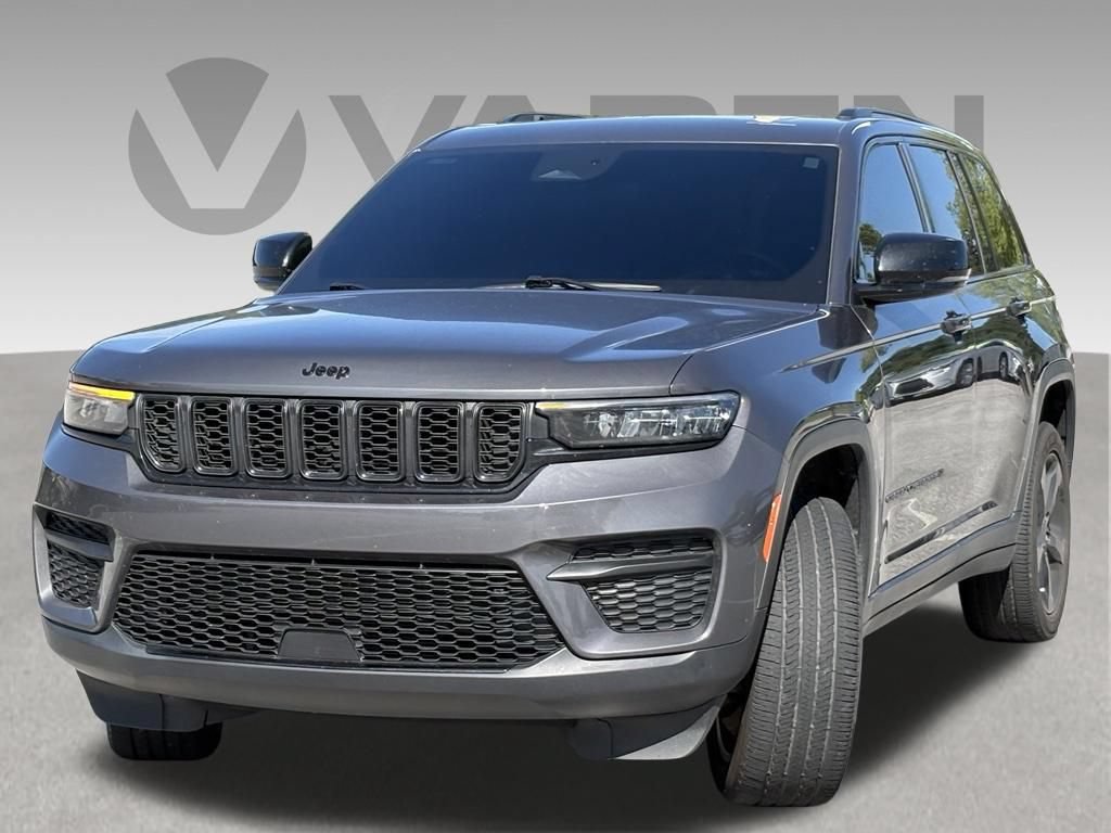 Used 2024 Jeep Grand Cherokee Altitude AWD/4WD video 1
