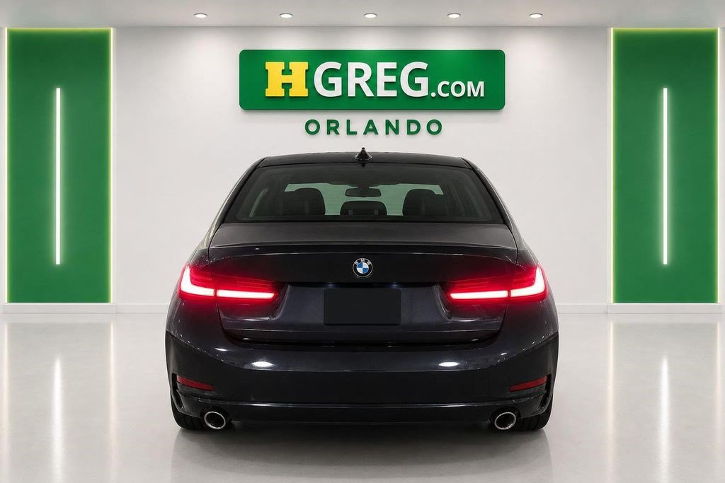 Used 2024 BMW 330i xDrive Sedan AWD/4WD image 8