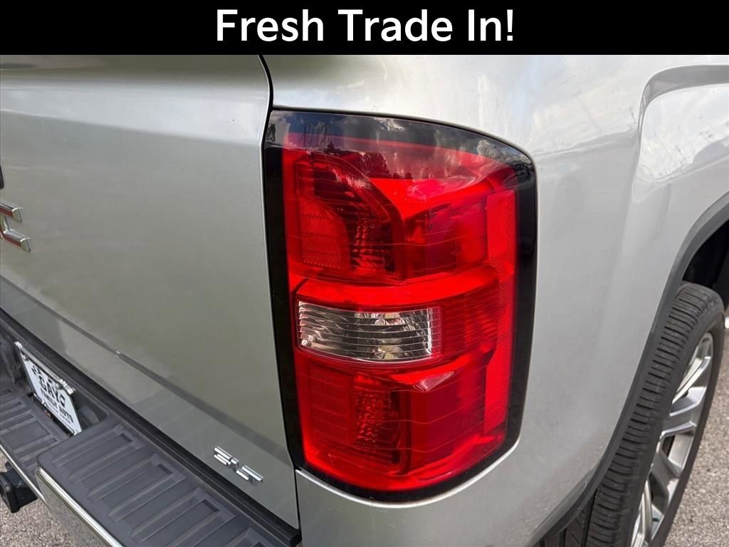 Used 2015 GMC Sierra 1500 SLT w/ LPO, Bed Protection Package image 10