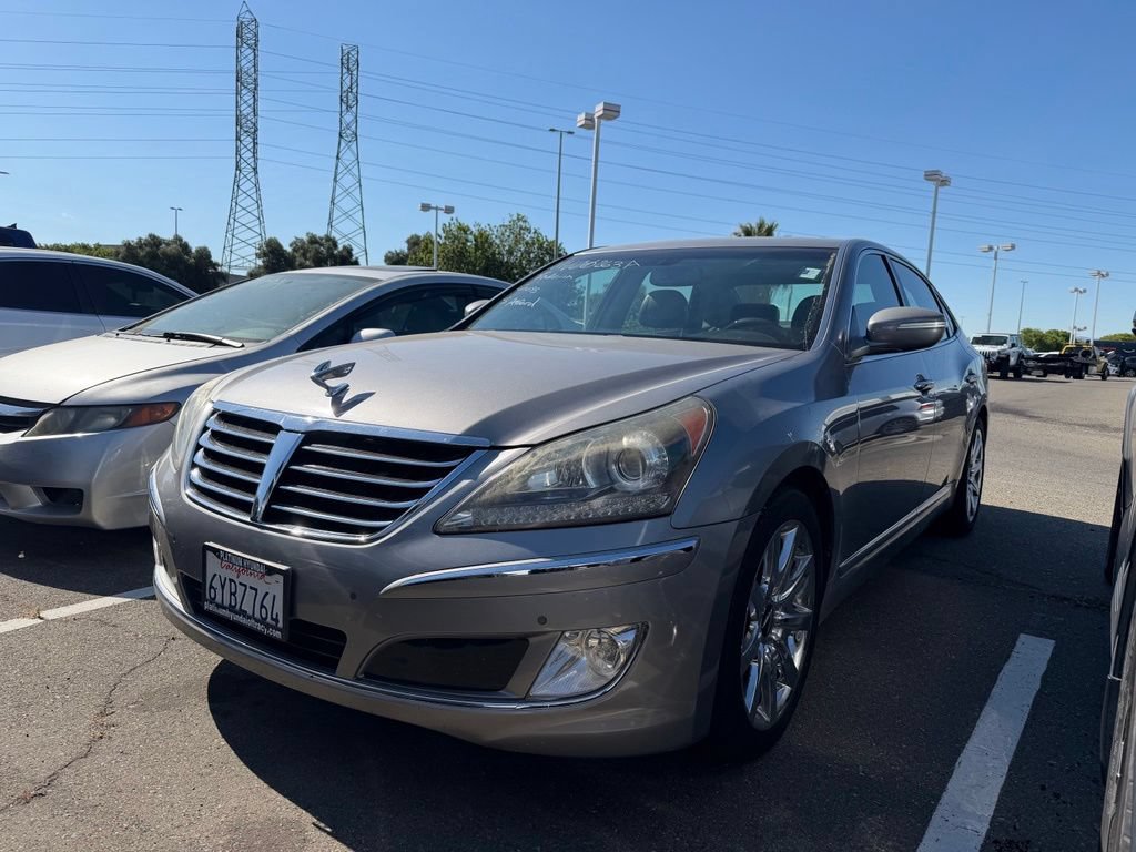 Used 2012 Hyundai Equus Signature RWD image 1
