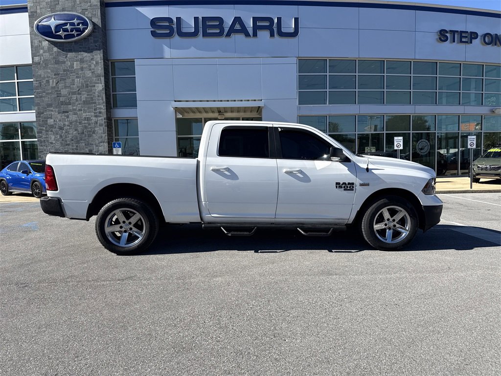 Used 2019 RAM 1500 Big Horn image 9